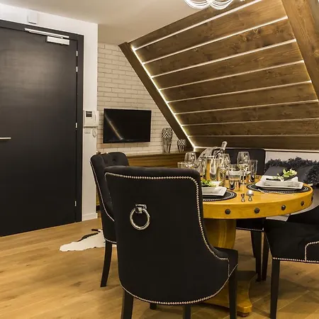 Luksusowy Apartament W Sercu Tatr Czarny Staw Apartment *