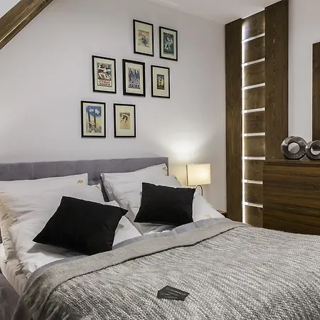 Apartment Luksusowy Apartament W Sercu Tatr Czarny Staw *