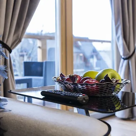 Apartment Luksusowy Apartament W Sercu Tatr Czarny Staw *